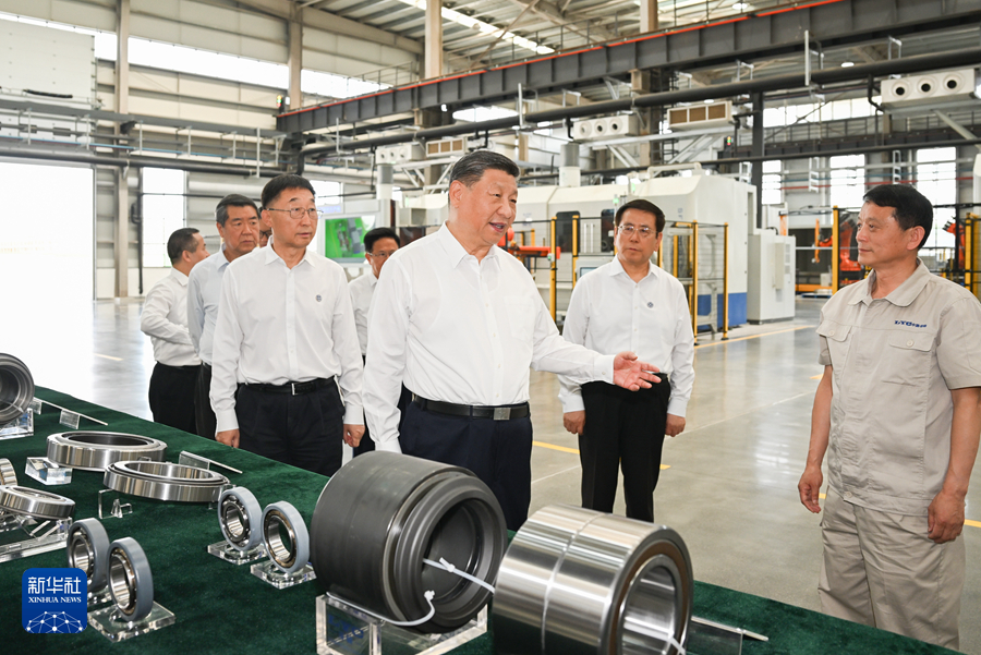 習近平：堅定信心推動高質(zhì)量發(fā)展高效能治理 奮力譜寫中原大地推進中國式現(xiàn)代化新篇章