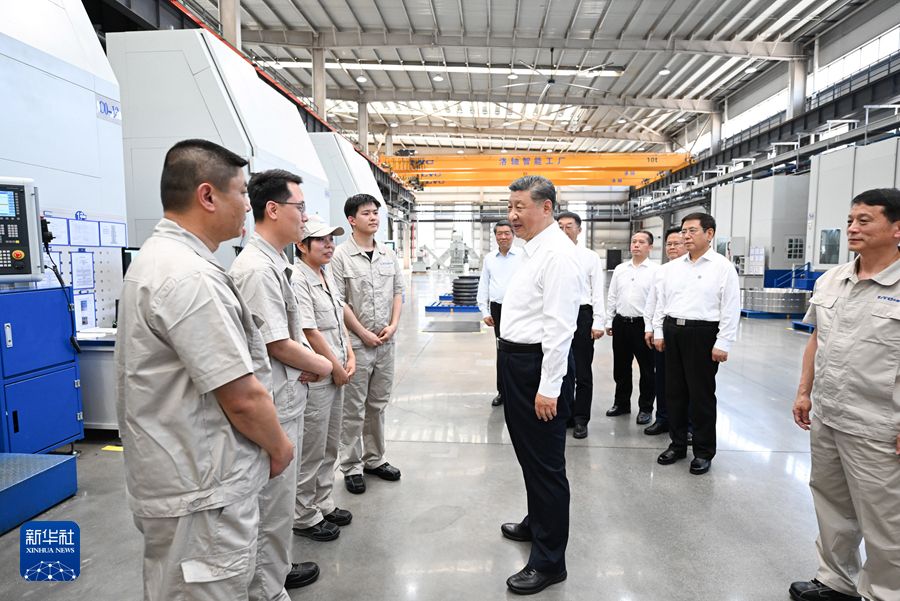 習近平：堅定信心推動高質(zhì)量發(fā)展高效能治理 奮力譜寫中原大地推進中國式現(xiàn)代化新篇章