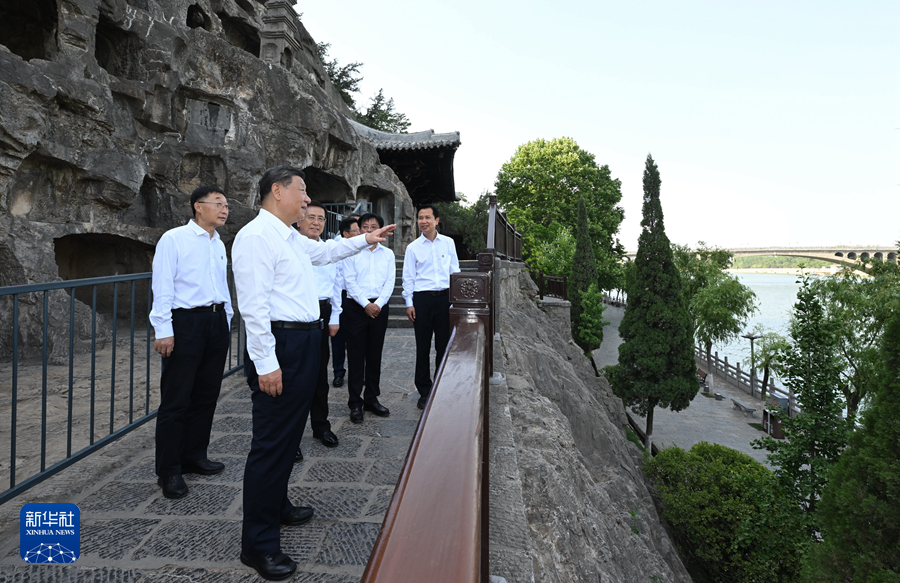 習近平：堅定信心推動高質(zhì)量發(fā)展高效能治理 奮力譜寫中原大地推進中國式現(xiàn)代化新篇章