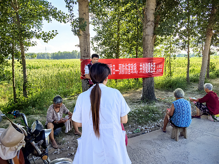 人和鎮(zhèn)衛(wèi)生院開展第九次殘疾預(yù)防日宣傳教育活動