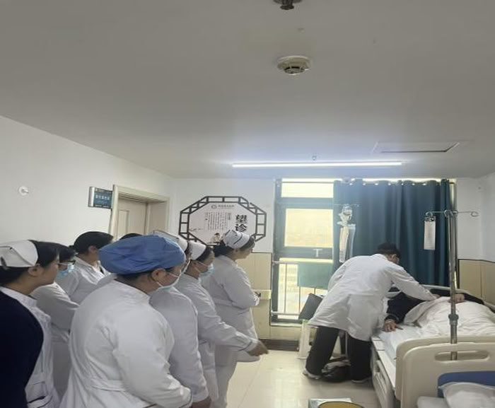 深耕護(hù)理一線，十九載初心不改 ——記民權(quán)縣中醫(yī)院心血管一病區(qū)護(hù)士長姚艷敏