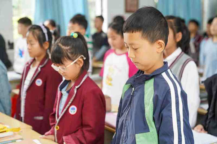 銘記，是為了更堅(jiān)定地前行！——民權(quán)縣實(shí)驗(yàn)小學(xué)教育集團(tuán)開展紀(jì)念“九一八”主題活動