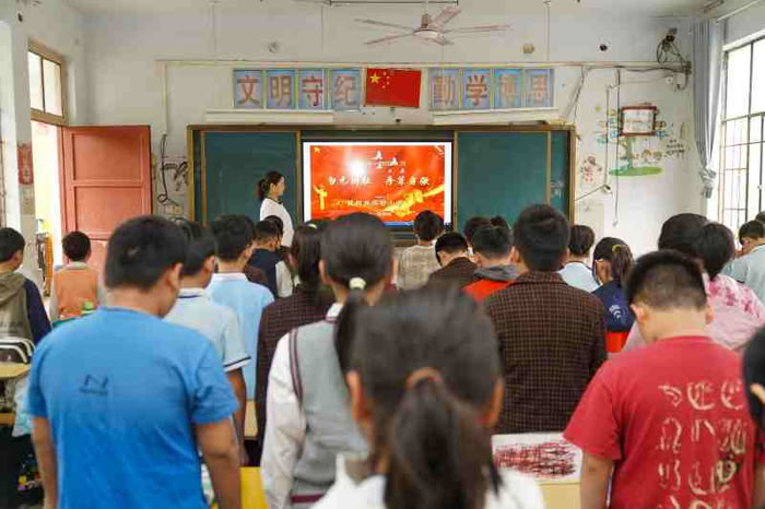 銘記，是為了更堅(jiān)定地前行！——民權(quán)縣實(shí)驗(yàn)小學(xué)教育集團(tuán)開展紀(jì)念“九一八”主題活動