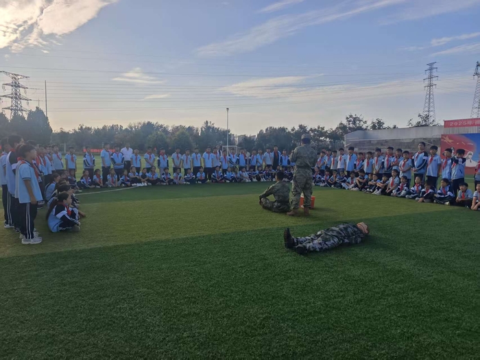 民權(quán)縣：“紅領(lǐng)巾”進軍營 厚植愛國強軍情